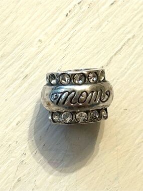 Brighton Mom charm